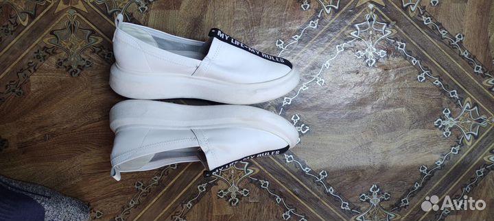 Тапочки кожаные женские