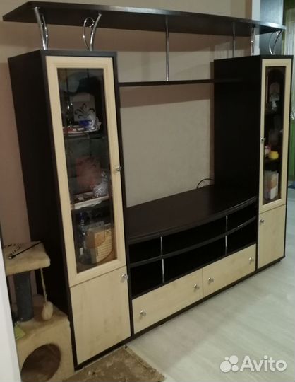 Стенка в гостиную бу