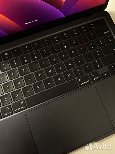 Macbook Air 13.6 m2 256gb 2022 в темно-синем цвете