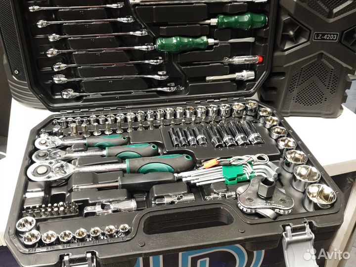 Набор инструментов 121 предмет