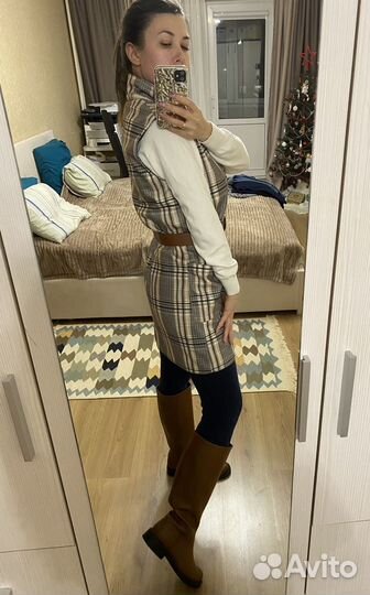 Жилетка женская удлиненная с ремнём (новая)