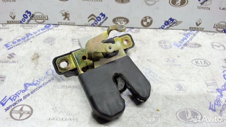Замок багажника Audi A6 C5 1997-2004