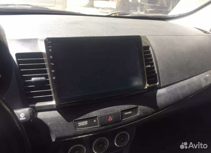 Автомагнитола Mitsubishi Lancer