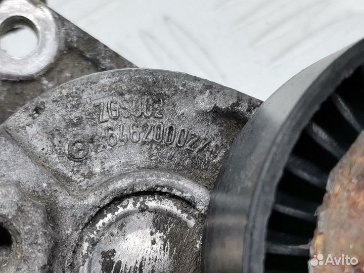 Натяжитель Mercedes-Benz Vito W639 2008