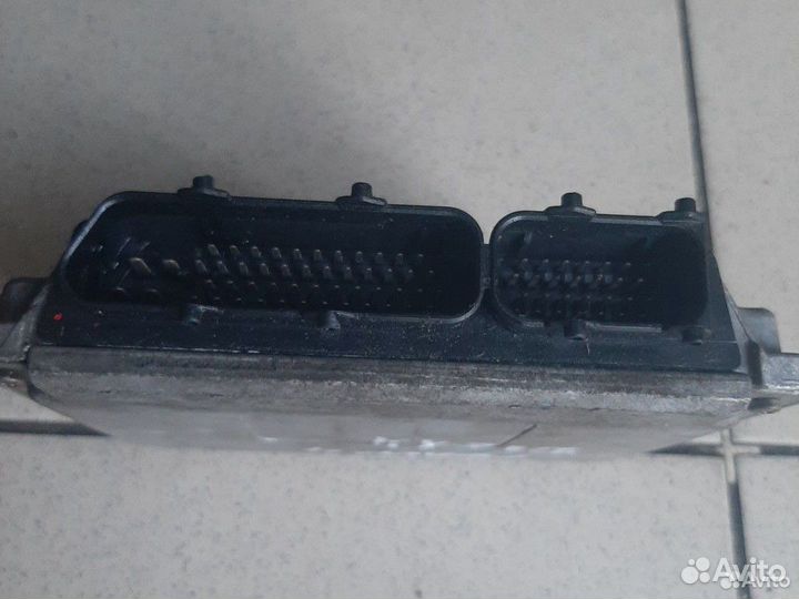 Блок управления двигателем (эбу) Volkswagen Golf 4
