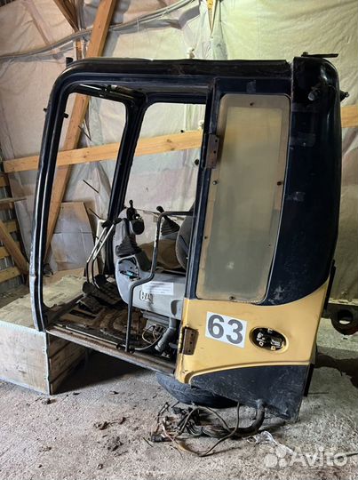 Кабина экскаватор cat DL