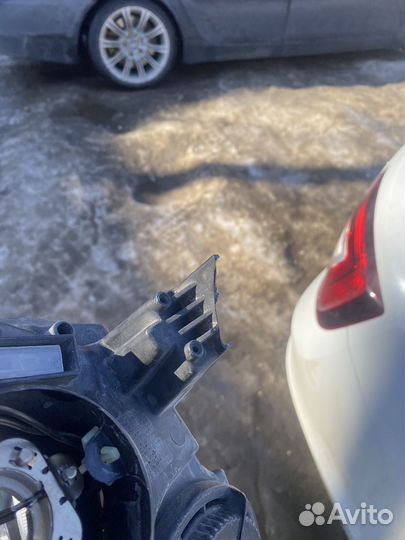 Фара правая skoda rapid оригинал