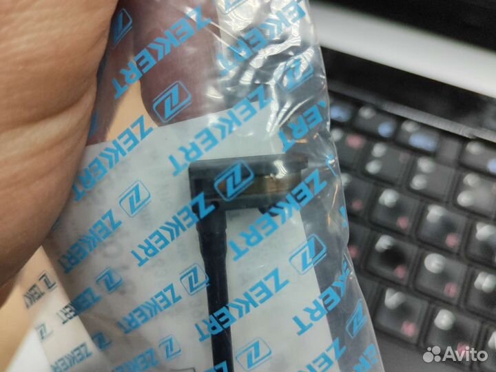 Датчик износа тормозных колодок Mercedes