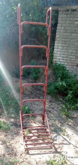 Лестница для колодцев, Кабельный домкрат