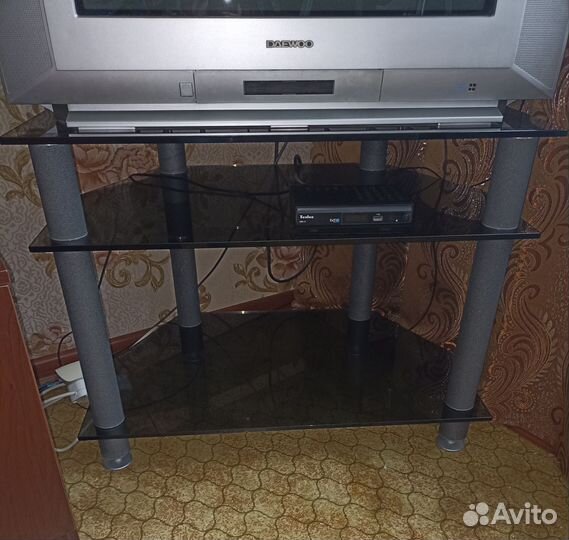 Тумба под телевизор