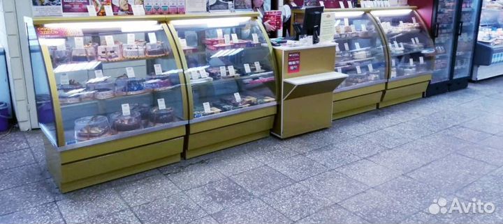 Кондитерская витрина