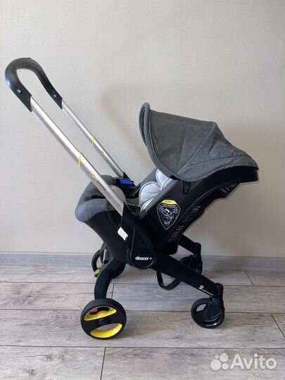 Коляска-автолюлька Doona Plus с базой