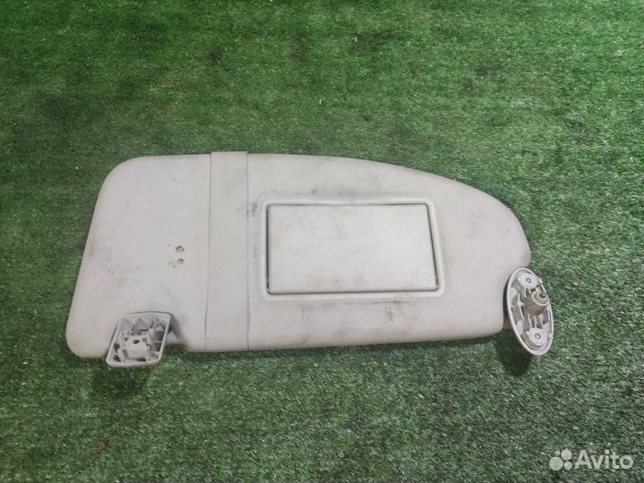 Козырек солнцезащитный левый Ford Focus 2 1.8 2010