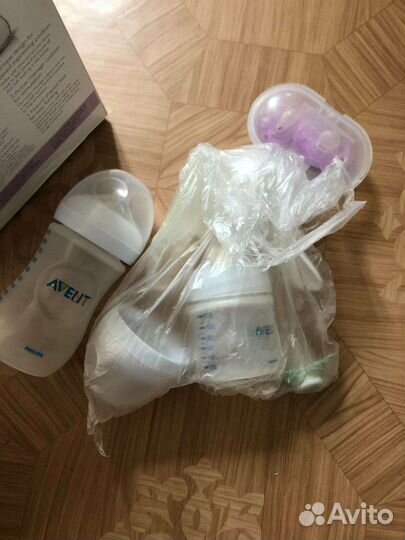 Молокоотсос и бутылочки - avent ручной