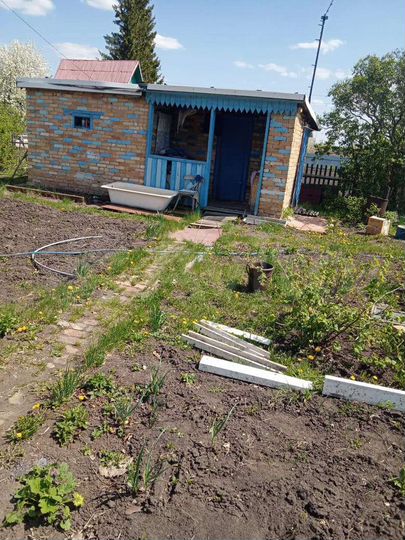 Дача 33 м² на участке 8 сот.