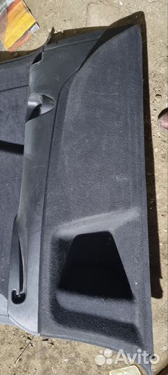 Обшивка багажника Q7 4L