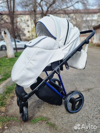 Коляска 2 в 1 adamex