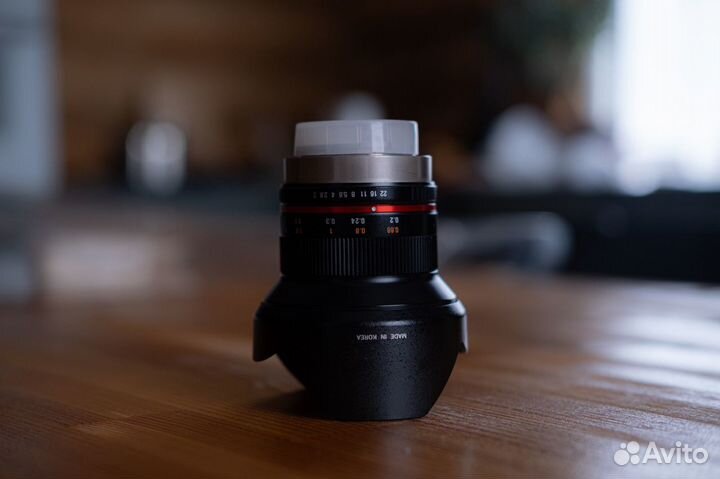 Объектив Samyang 12 mm F 2.0 fuji x-mount