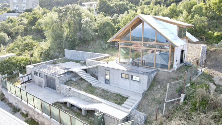 Дом 157,7 м² на участке 6,7 сот.