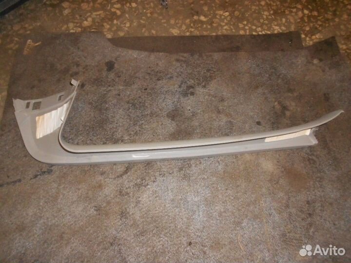 Обшивка багажника левая (BMW X6)