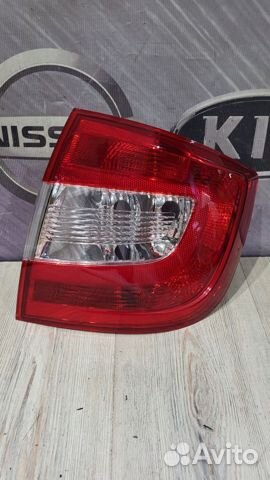 Фонарь задний Skoda rapid Прав