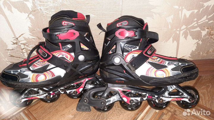 Роликовые коньки Reaction