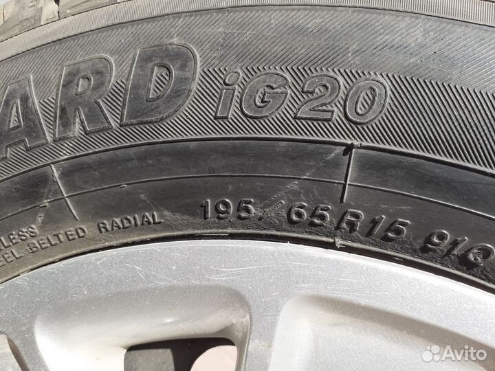 Yokohama Ice Guard Black IG20 195/65 R15 91