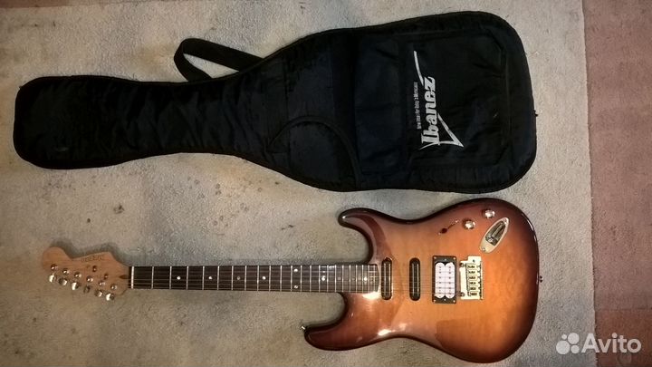 Электрогитара Magna