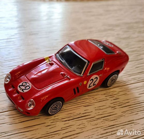 Модель автомобиля Ferrari Феррари