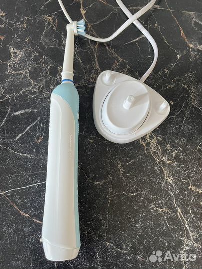 Зубная щетка Braun Oral-B Pro 500 тип 3756