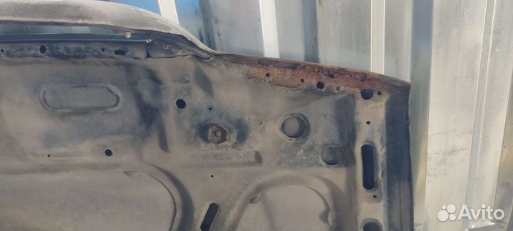 Капот audi 80 b4