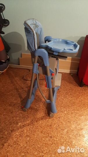 Стульчик для кормления