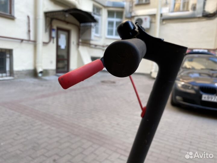 Электросамокат xiaomi m365 pro