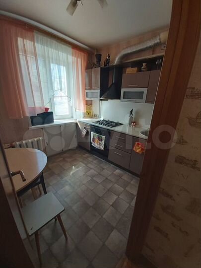 2-к. квартира, 43 м², 1/5 эт.