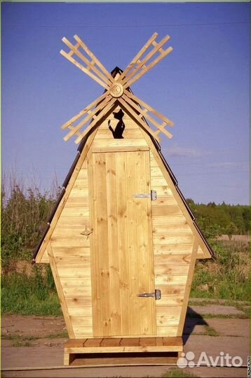 Дачный туалет деревянный с установкой MVW