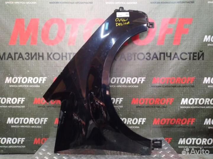 Крыло правое Митсубиси Делика D5 CV5W (пласт А33