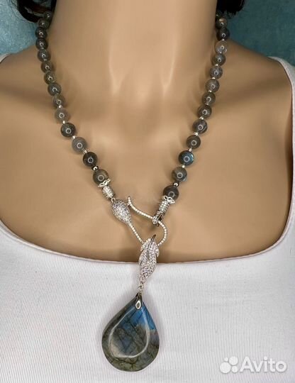 Украшения из лабрадора