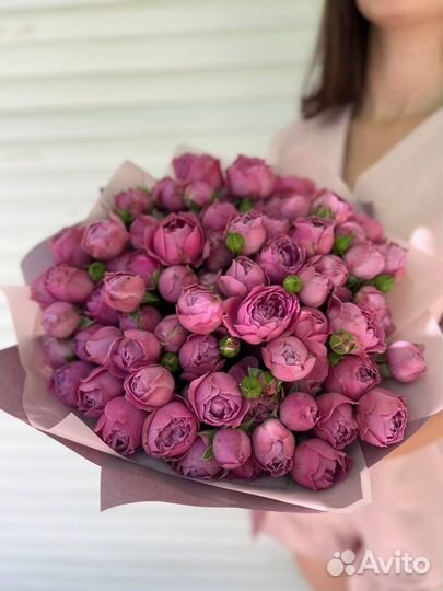 Моно-букет из пионовидной розы