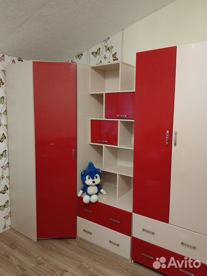 Мебель в детскую комнату