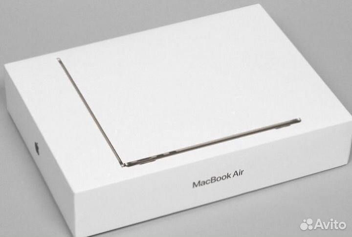 Macbook Air 15“ M2 8/256Gb Starlight