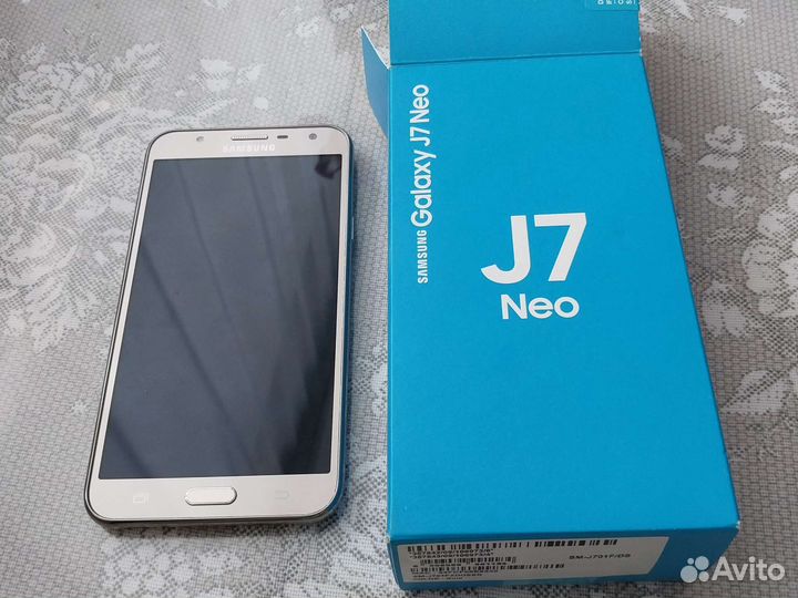 Samsung Galaxy J7 Neo