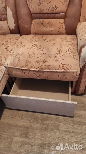 Угловой диван бу