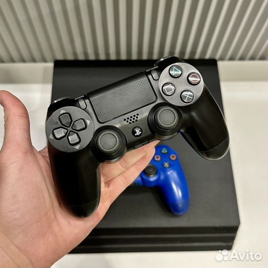 Sony playstation 4 PS4 pro 1tb