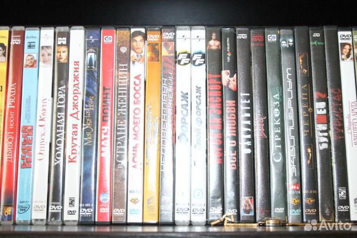 Лицензионные диски DVD с кино-фильмами 134 шт