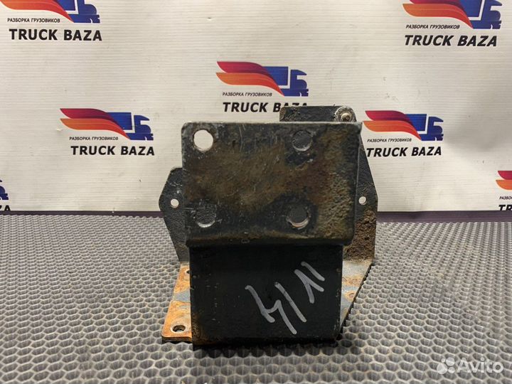 Кронштейн Iveco Stralis