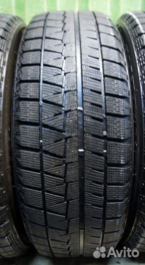 Bridgestone Blizzak Revo GZ 225/60 R17 93S