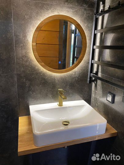 Зеркало с подсветкой для ванной