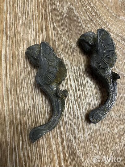 Детали запчасти от старинной лампы мебели