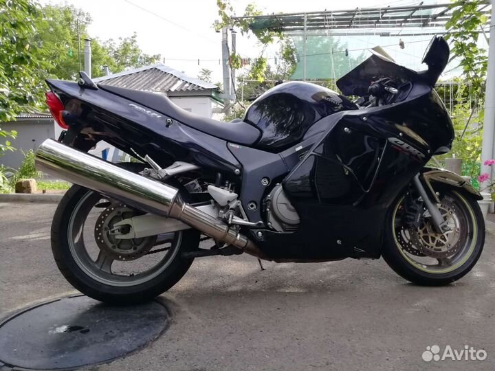 Honda CBR 1100XX 2001г