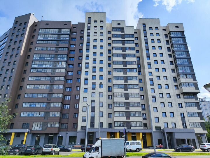 2-к. квартира, 58,3 м², 14/14 эт.